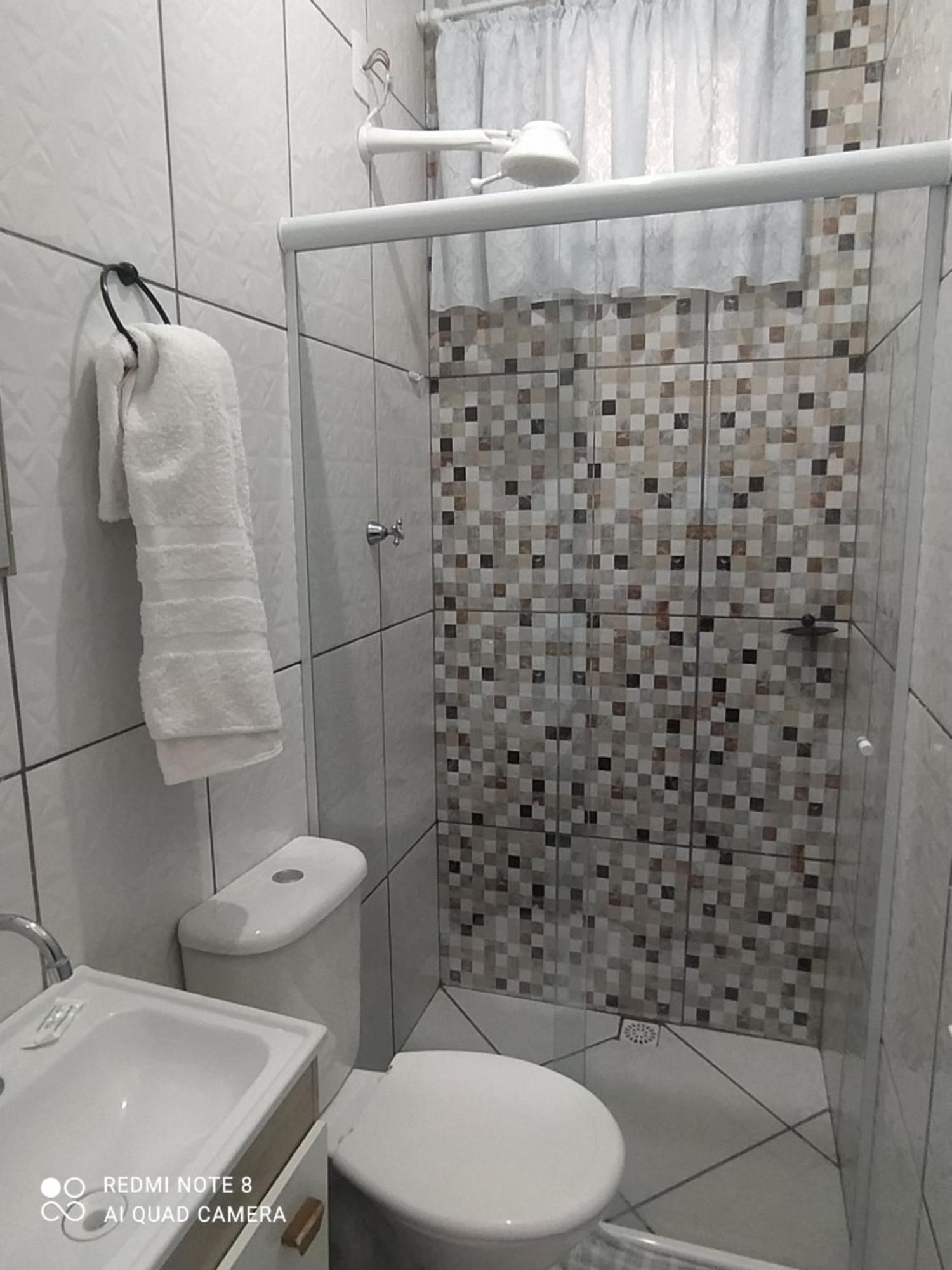 Pousada Quarto Privativo A 600 Mts Da Basilica Nova Aparecida  Dış mekan fotoğraf